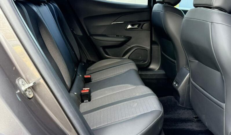 Peugeot 2008 Allure Pack / Carplay / LED complet