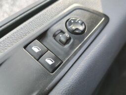 Opel Vivaro 145ch / porte échelle complet