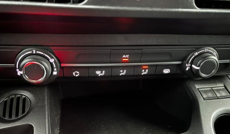 Citroen Berlingo Light / Carplay / GPS complet