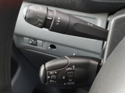 Opel Vivaro 145ch / porte échelle complet