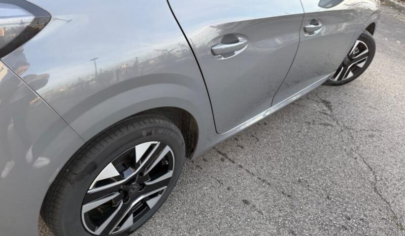 Peugeot 208 Allure / GPS / LED complet