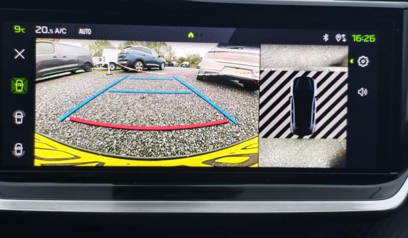 Peugeot 208 GT complet