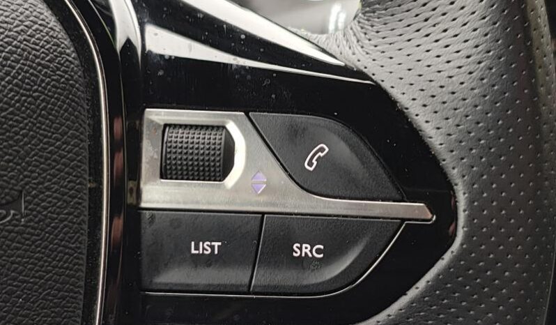 Peugeot 208 GT complet