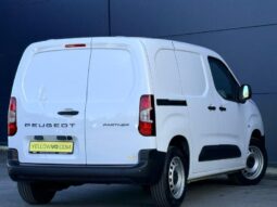 Peugeot Partner EAT8 / 130ch / Standard Light complet