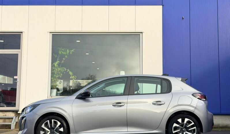 Peugeot 208 Active / 6000km! / Carplay complet