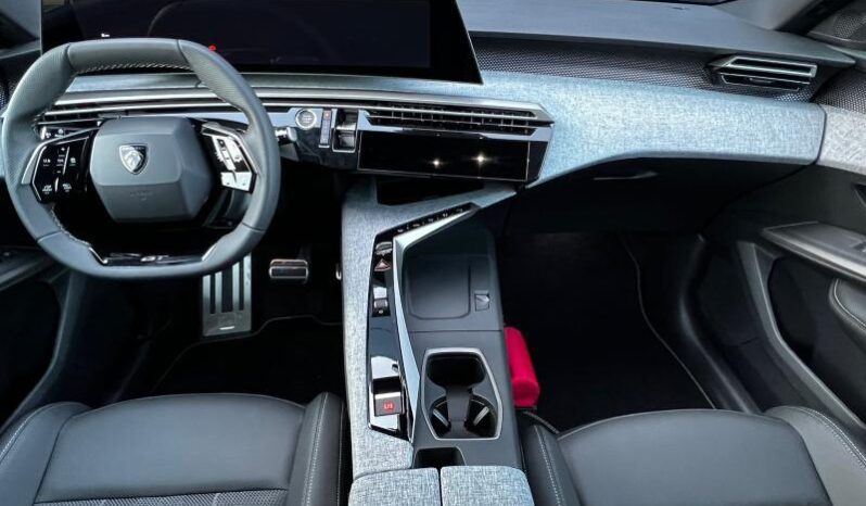Peugeot 5008 GT complet