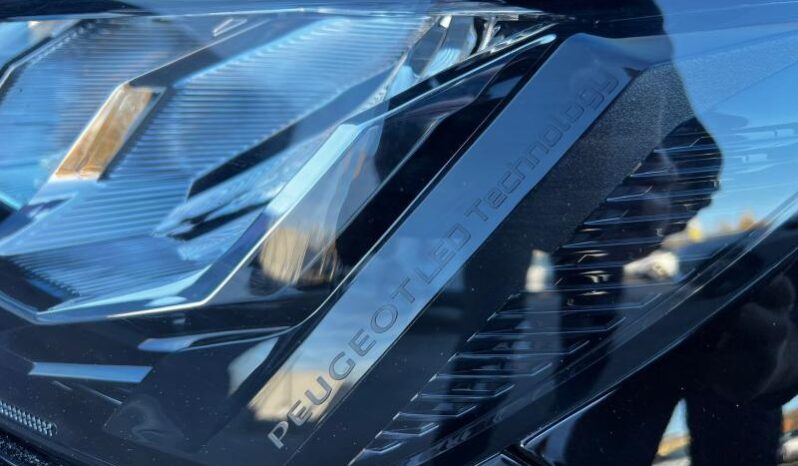 Peugeot 208 Allure / E-DSC6 / MHEV complet