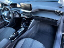 Peugeot 208 Allure / E-DSC6 / MHEV complet