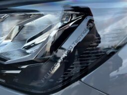 Peugeot 208 Allure / Hybrid complet