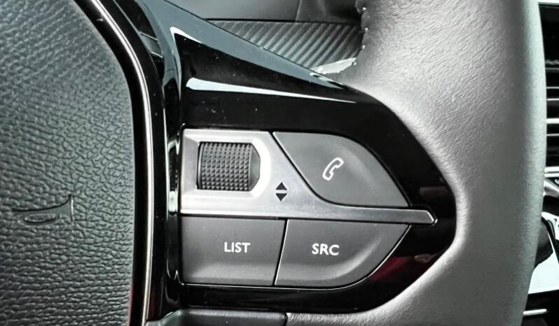 Peugeot 208 ALLURE complet