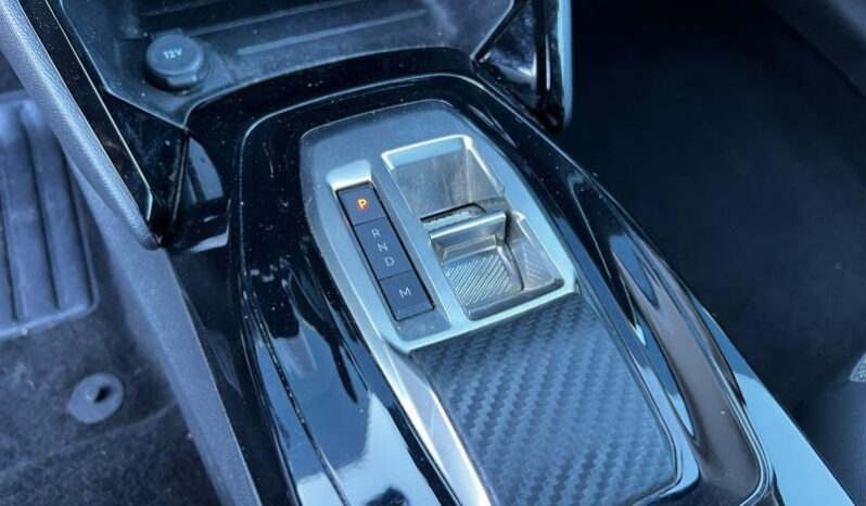 Peugeot 208 Allure / E-DSC6 / MHEV complet