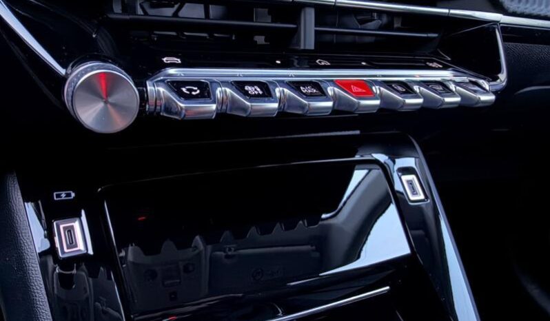 Peugeot 208 Allure / LED / Carplay complet