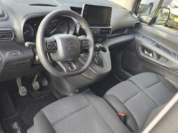Citroen Berlingo Light / Taille M / GPS complet