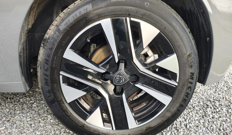 Peugeot 208 Allure / LED / Carplay complet