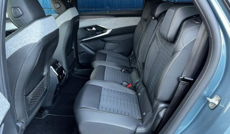 Peugeot 5008 GT complet