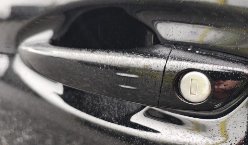 Peugeot 208 GT complet