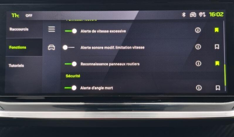 Peugeot 208 GT complet