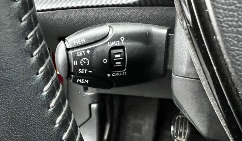 Peugeot 2008 Active / LED / GPS complet