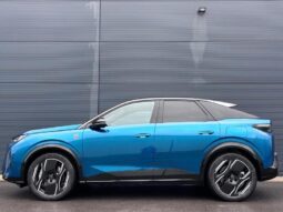 Peugeot 3008 325 Dual Motor / Launch Edition complet