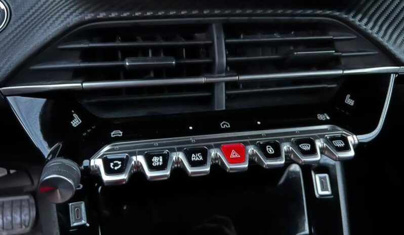 Peugeot 208 Allure / Hybrid complet