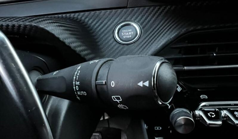 Peugeot 208 Allure / Hybrid complet
