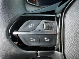 Peugeot 208 Allure / Carplay / GPS complet