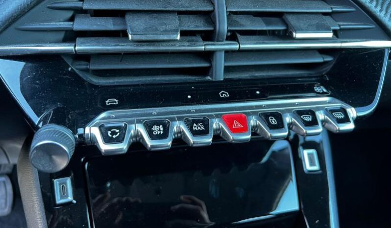 Peugeot 208 Allure / E-DSC6 / MHEV complet