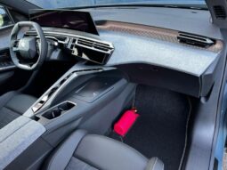 Peugeot 5008 GT complet