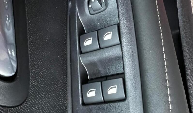 Peugeot 208 ALLURE complet