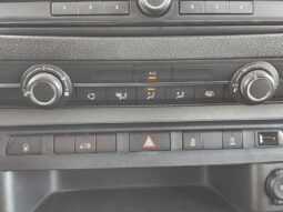 Opel Vivaro 145ch / porte échelle complet