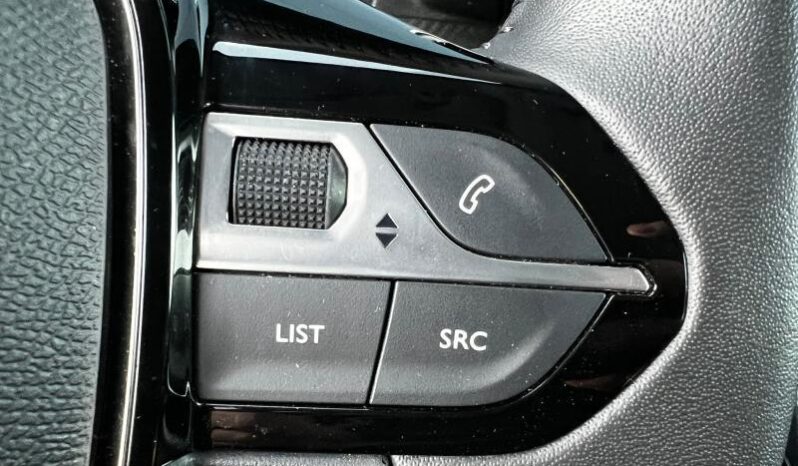 Peugeot 208 Allure / Carplay / GPS complet