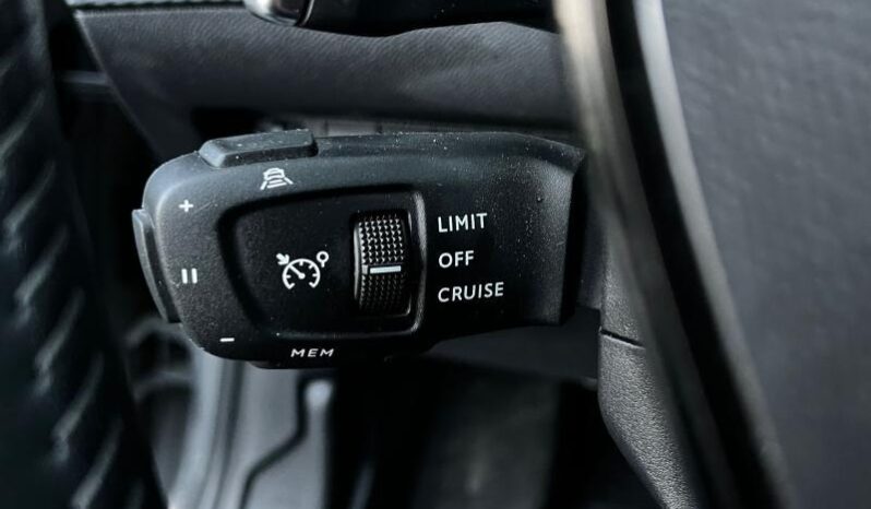 Peugeot 208 Allure / Hybrid complet