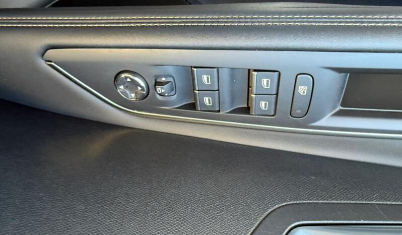 Peugeot 3008 GT / Black Pack / EAT8 complet