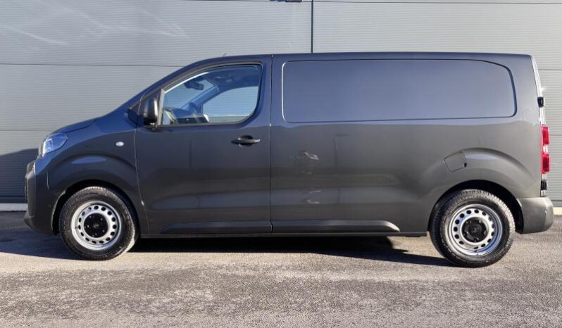 Citroen Jumpy Taille M / 150 ch / EAT8 complet