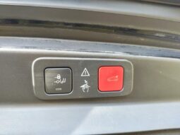 Peugeot 5008 Allure / EAT8 / Sièges chauffants complet