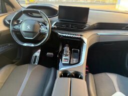 Peugeot 3008 GT / Black Pack / EAT8 complet