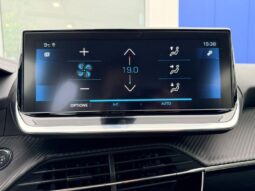Peugeot 208 Allure / GPS / Carplay complet