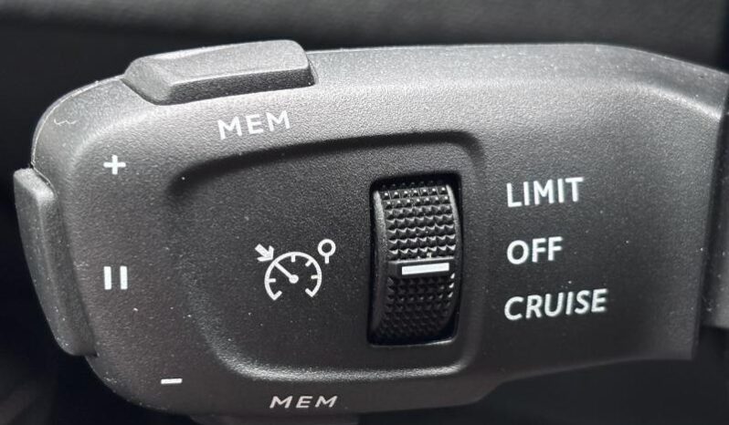 Peugeot 5008 Allure Pack / Hybrid complet