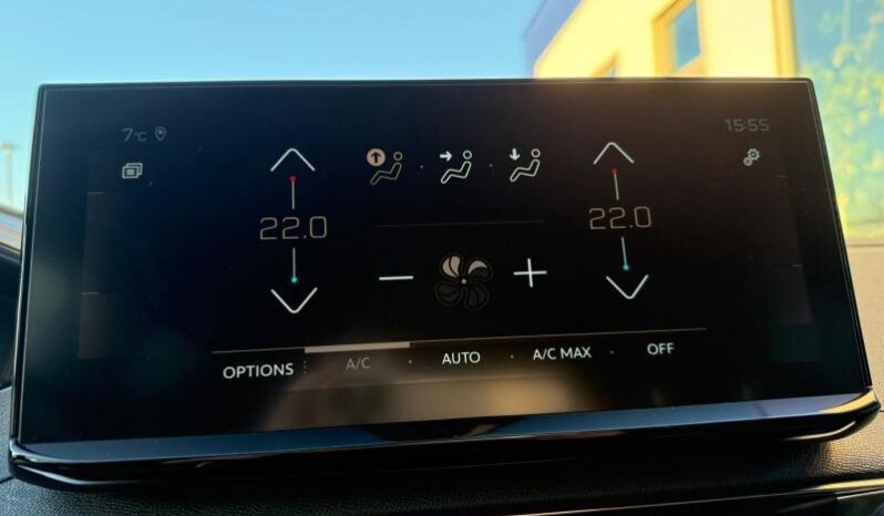 Peugeot 3008 GT / Black Pack / EAT8 complet