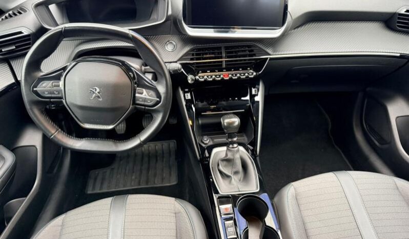 Peugeot 208 Allure / GPS / Carplay complet