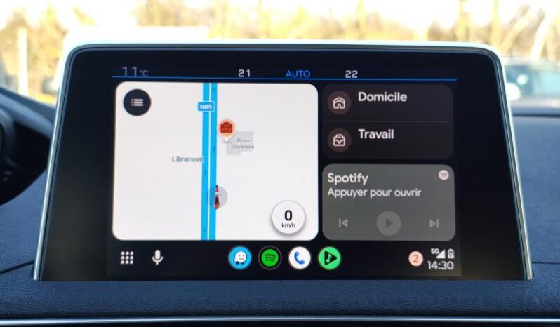 Peugeot 5008 Allure / EAT8 / Sièges chauffants complet