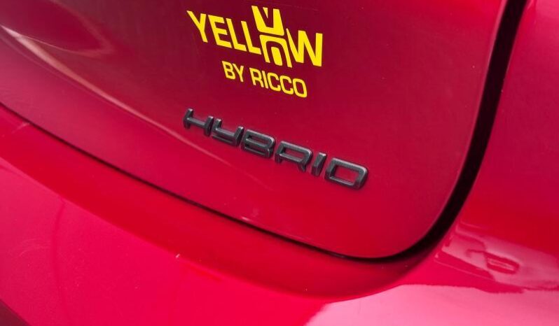 Peugeot 208 Allure / MHEV / E-DSC6 complet