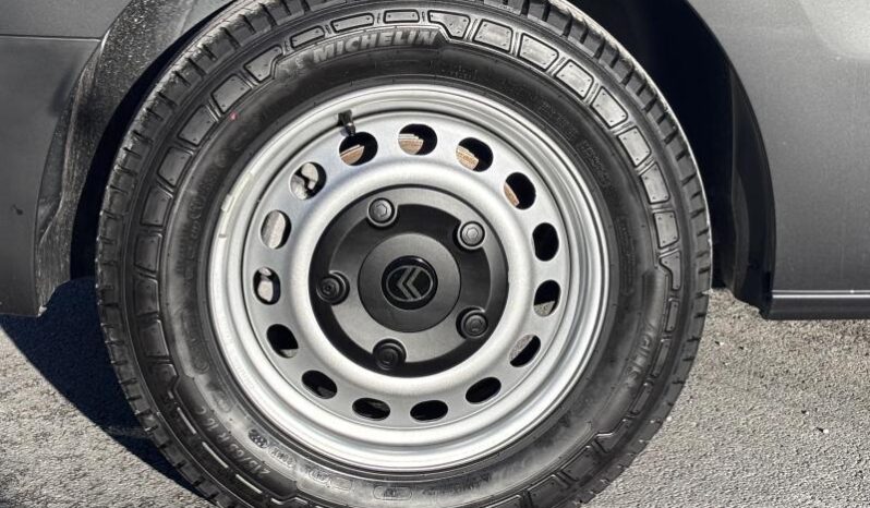 Citroen Jumpy Taille M / 150 ch / EAT8 complet