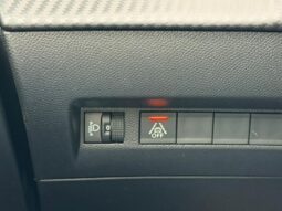 Peugeot 208 Allure / GPS / Carplay complet