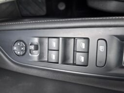 Peugeot 5008 Allure Pack / Hybrid complet