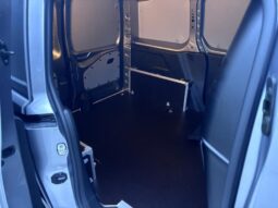 Peugeot e-Partner e-Partner / CarPlay / Heavy / 50 KWh complet