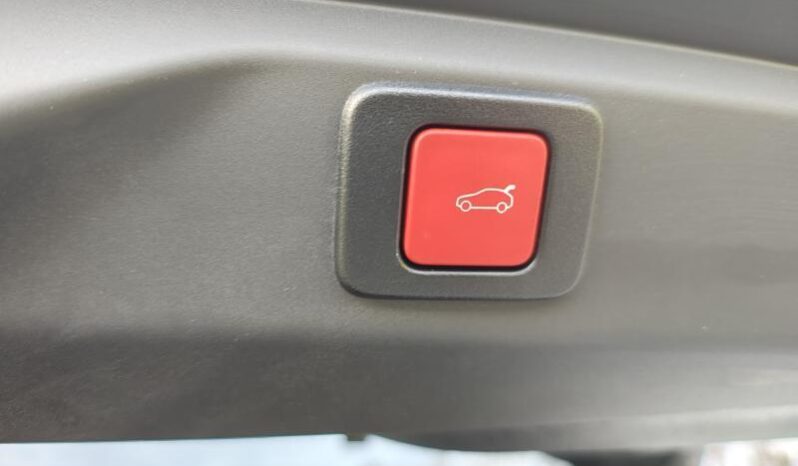 Peugeot 3008 E-3008 complet