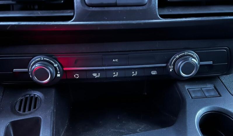 Citroen Berlingo Light / GPS / Carplay complet
