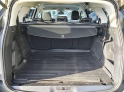 Peugeot 5008 Allure / EAT8 / Sièges chauffants complet