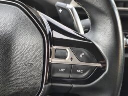 Peugeot 5008 Allure / EAT8 / Sièges chauffants complet